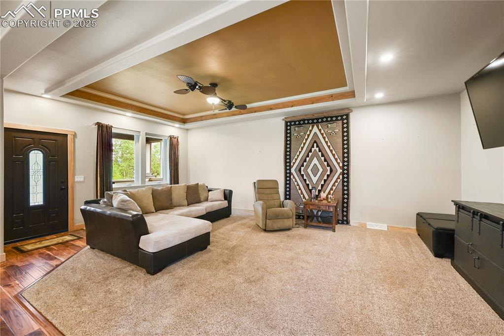 Image 7 of 39: Living Room