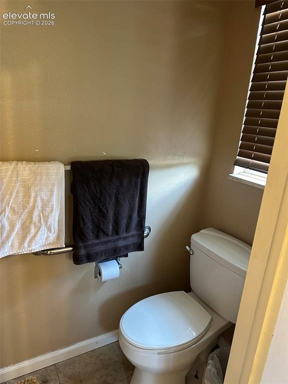 Image 13 of 34: Bathroom