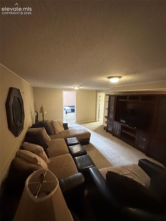 Image 33 of 34: Living Room