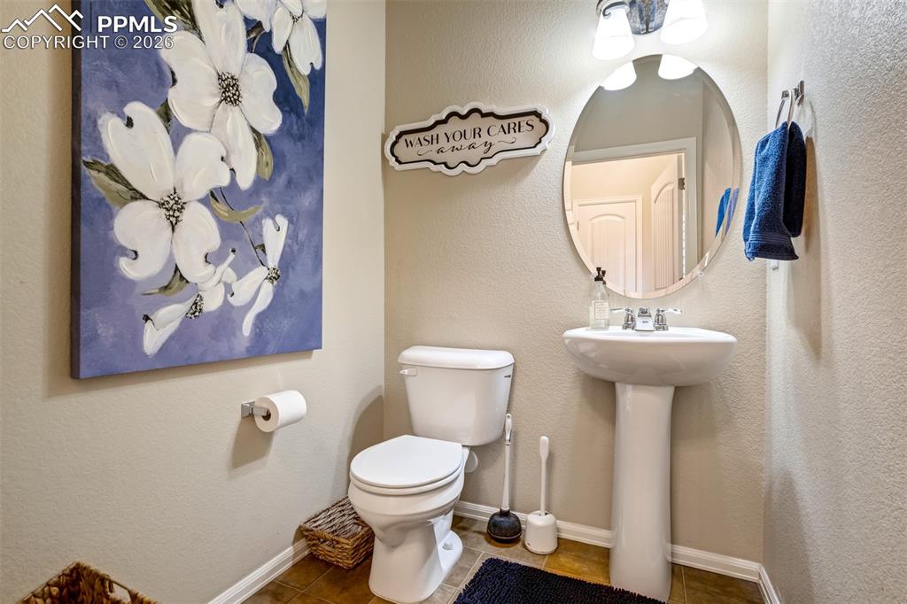 Image 13 of 41: Bathroom