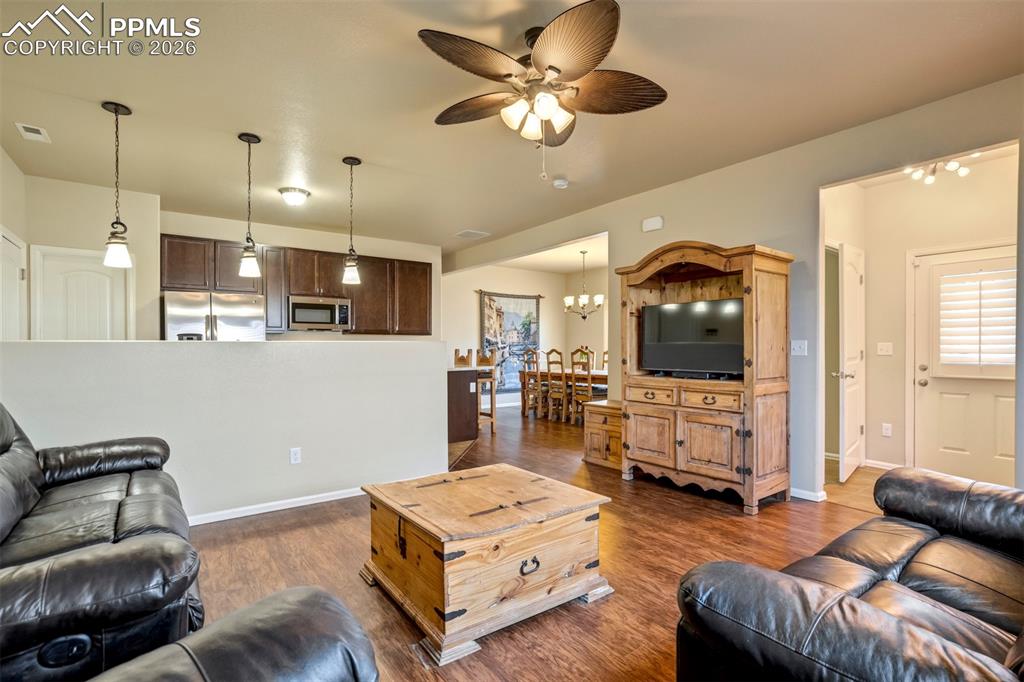 Image 5 of 41: Living Room