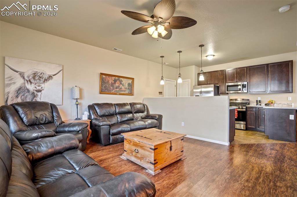 Image 8 of 41: Living Room