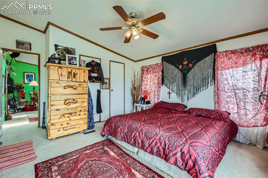Image 18 of 41: Master Bedroom