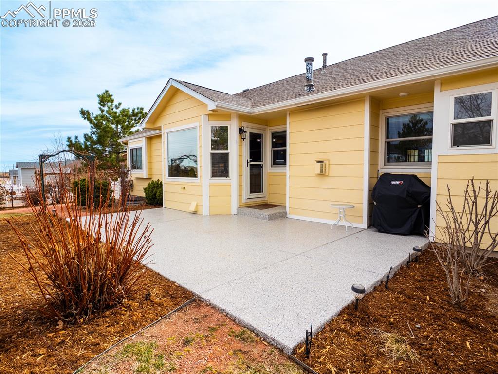 Image 46 of 50: Back of Structure