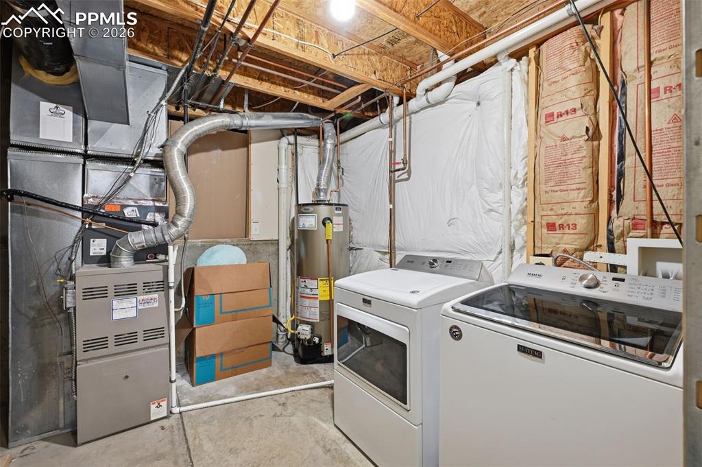 Image 18 of 21: Laundry