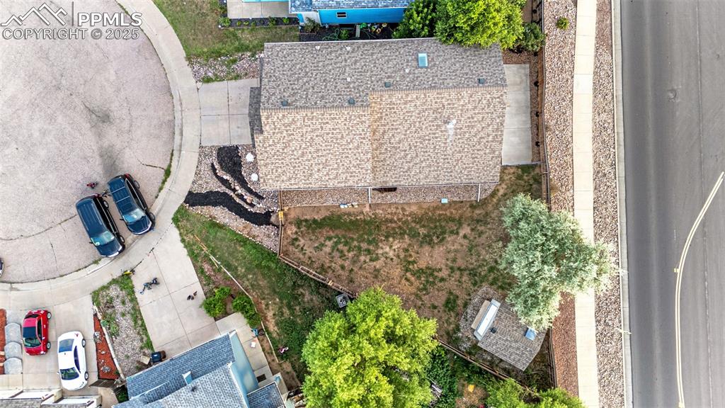 Image 36 of 40: Aerial view of property and surrounding area
