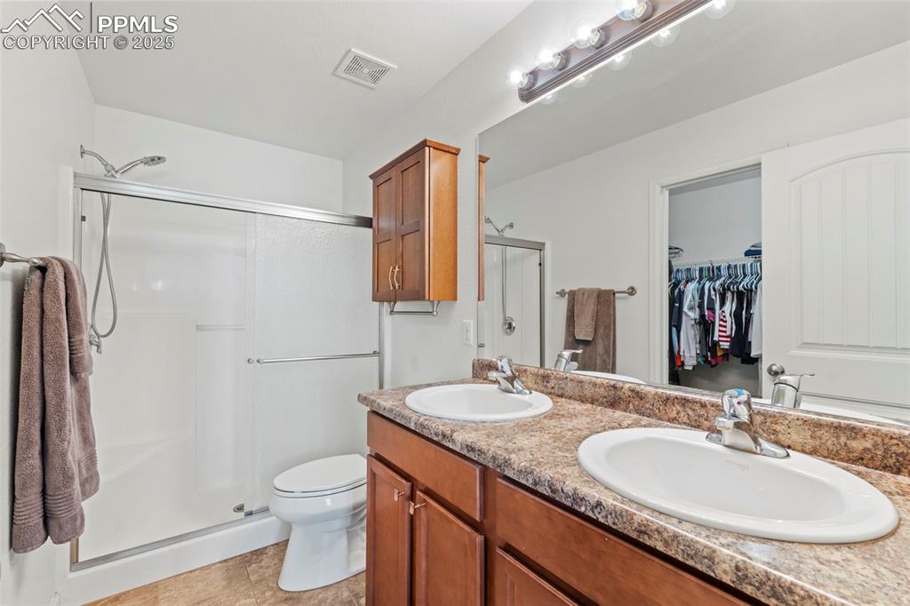 Image 20 of 46: Master Bathroom