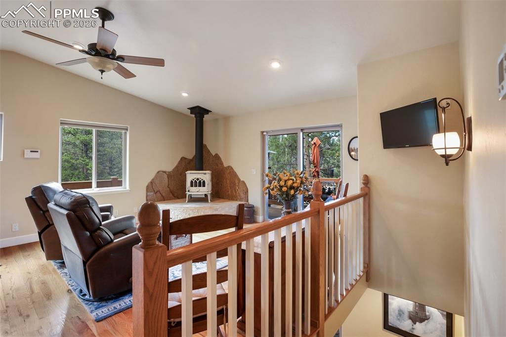 Image 11 of 50: Living Room