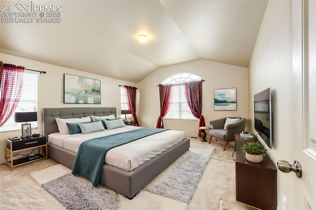 Image 19 of 39: Virtually Staged