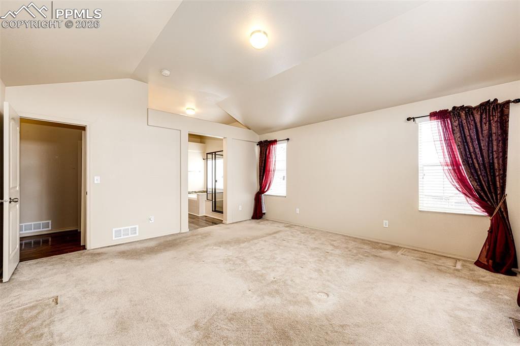 Image 20 of 39: Owners Bedroom