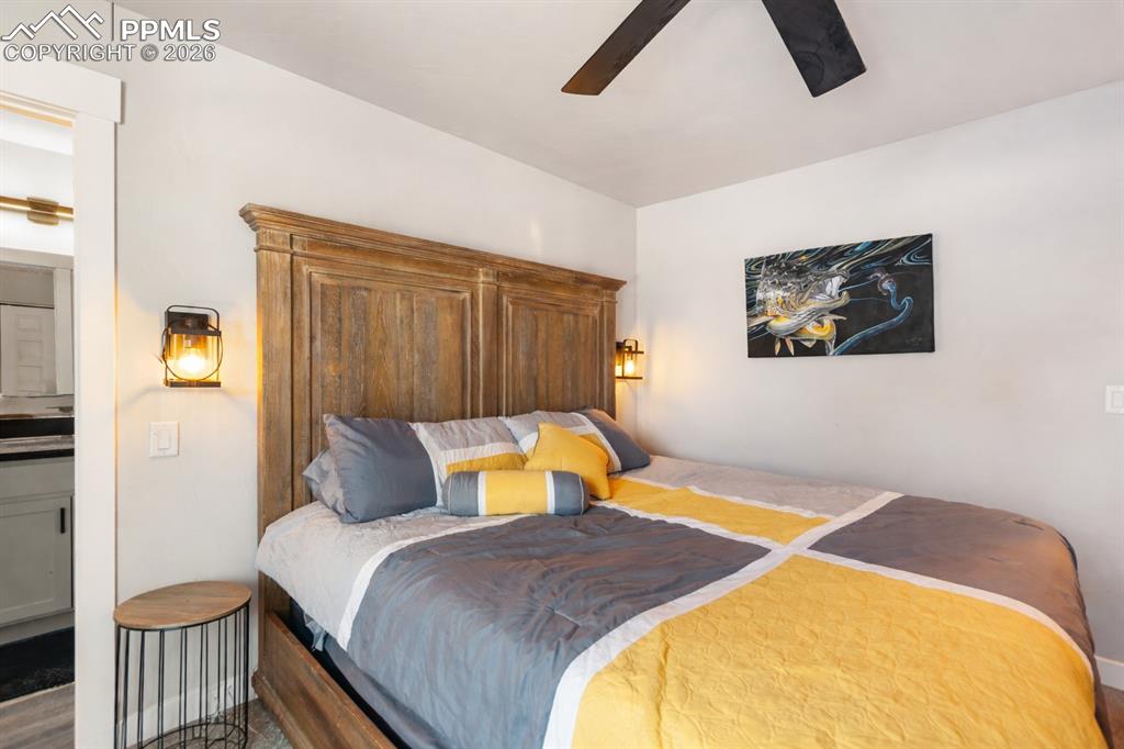 Image 11 of 38: Bedroom