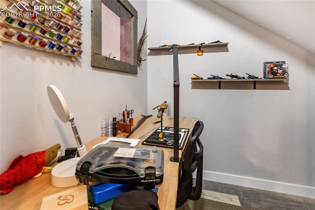 Image 13 of 38: Office