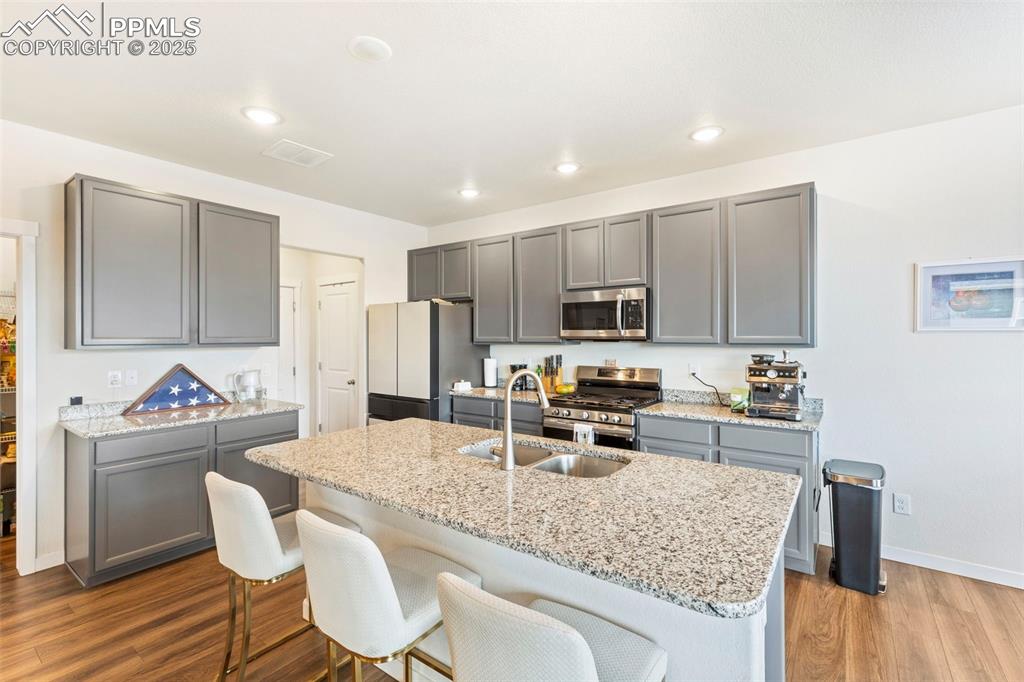 Image 9 of 36: Kitchen