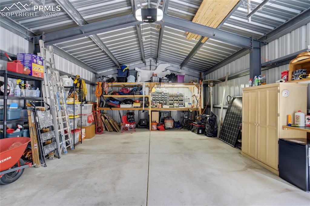 Image 44 of 50: Imagine this workshop - so many uses!