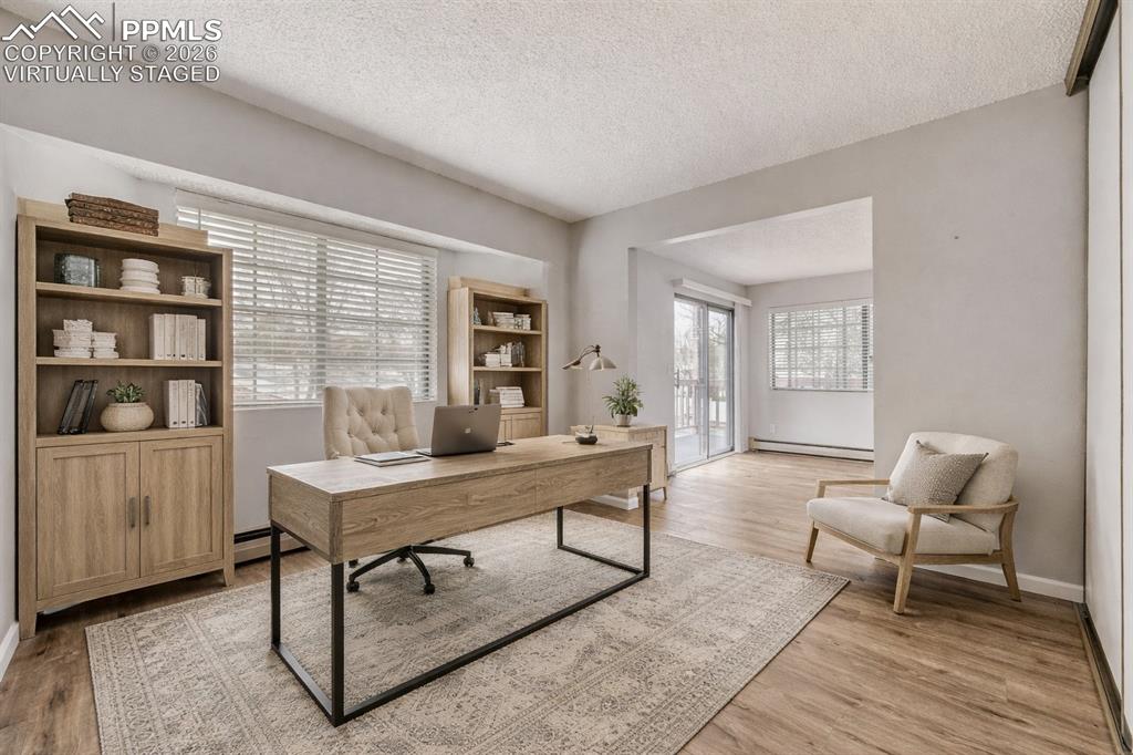 Image 6 of 32: Virtually Staged