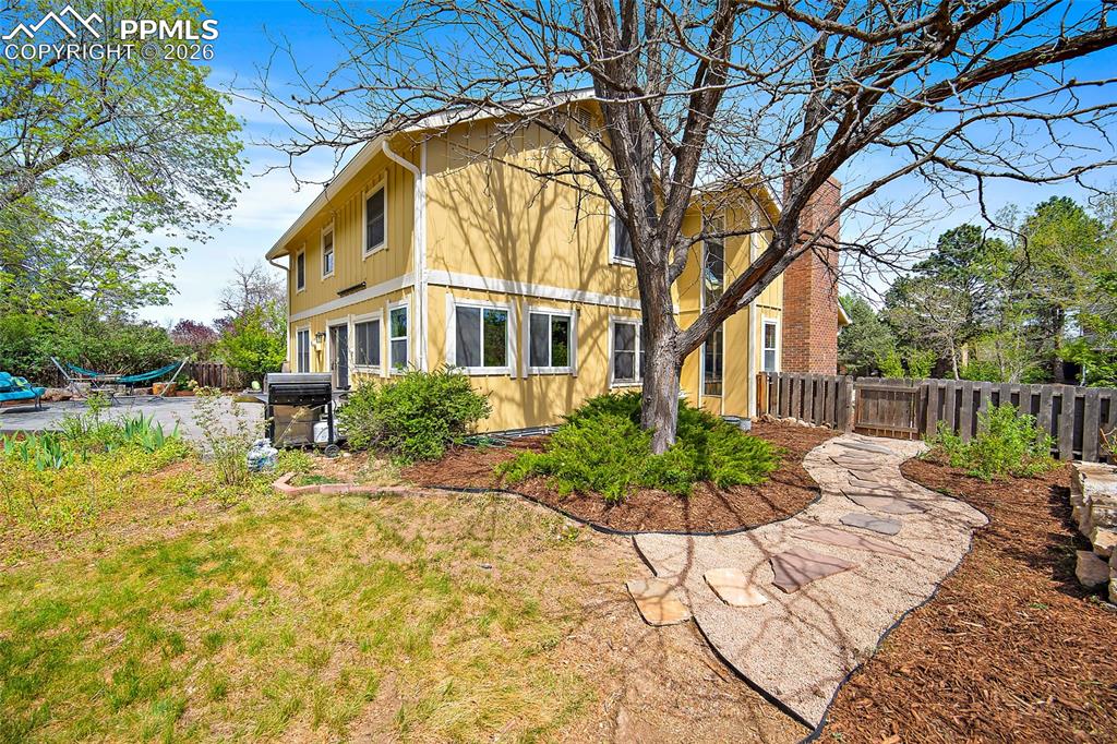 Image 45 of 50: No Description Available