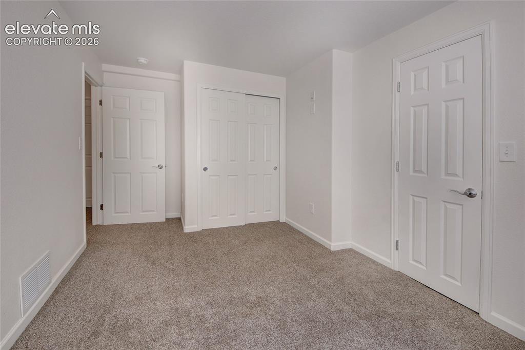 Image 13 of 40: Bedroom