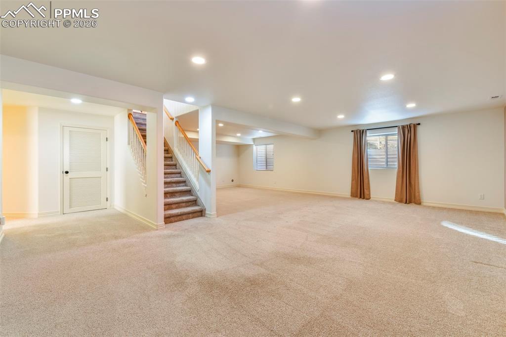 Image 19 of 50: Basement