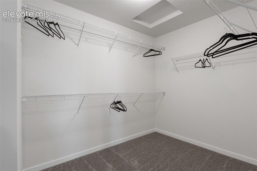 Image 10 of 34: Closet