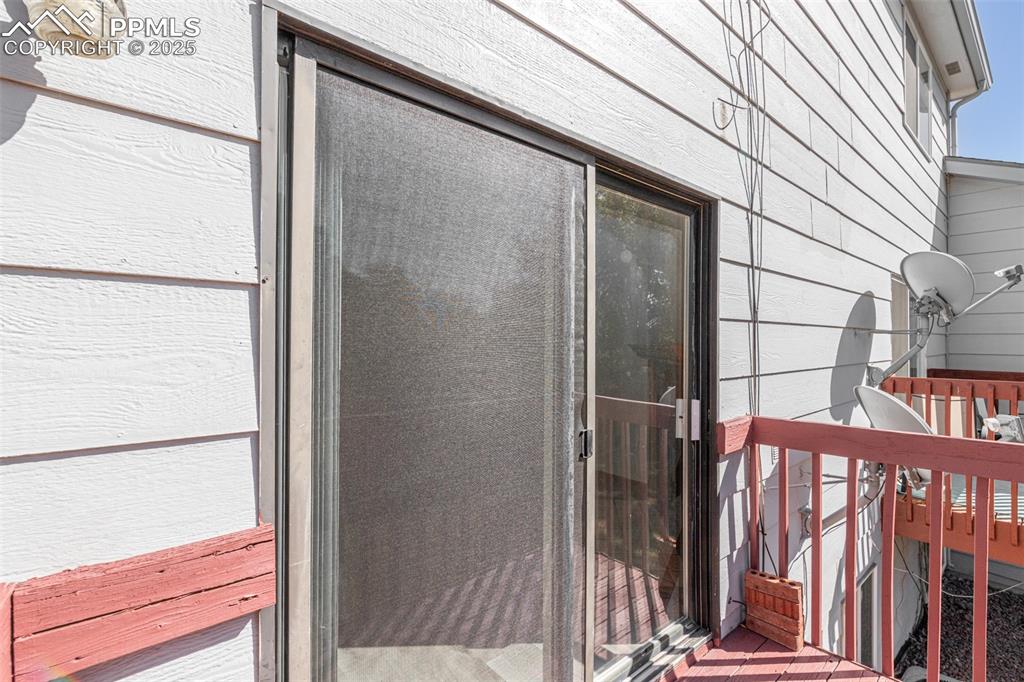 Image 23 of 31: Doorway to property