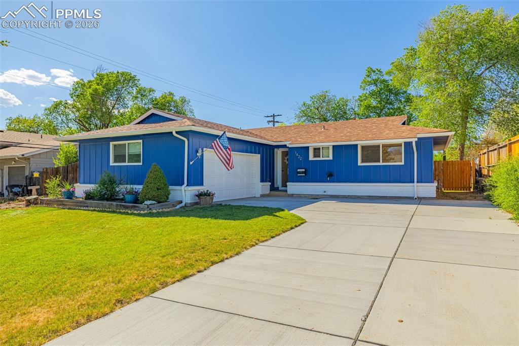 Image 1 of 21: Freshly painted, Well maintained Ranch