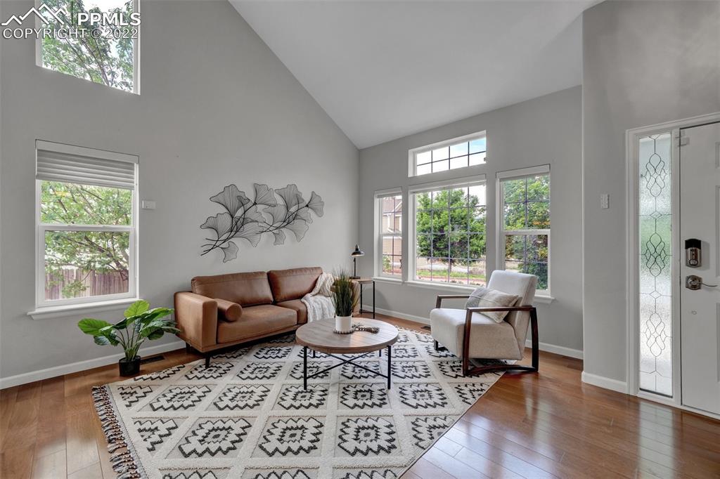 Listing 8365484, Image 8 of 43