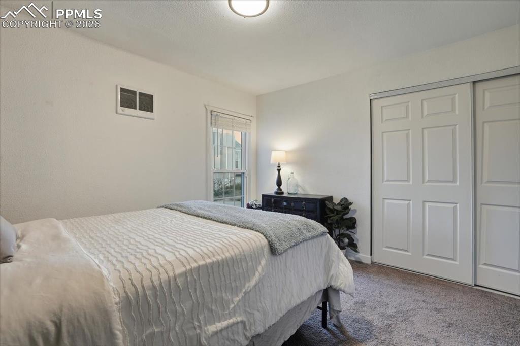 Image 18 of 43: Bedroom