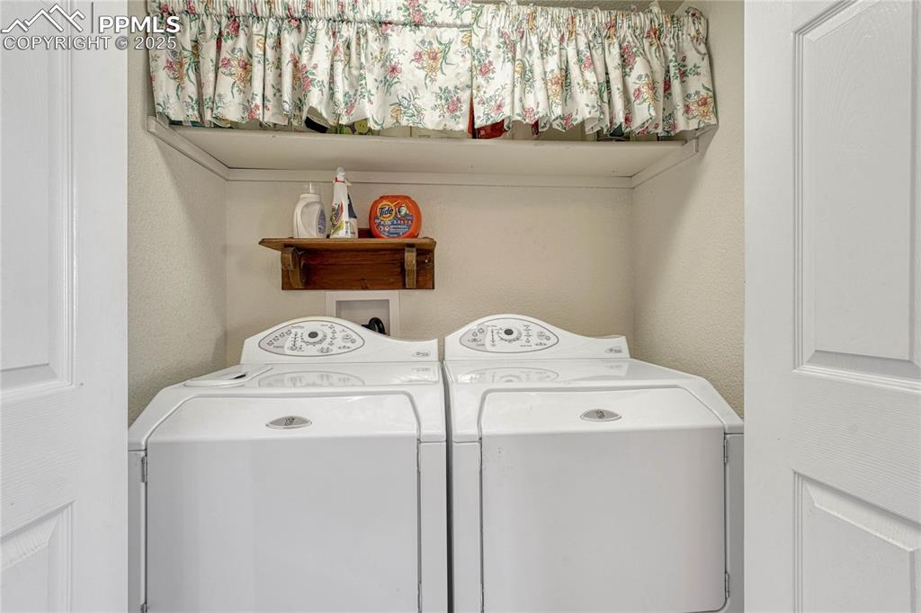 Image 22 of 49: Laundry