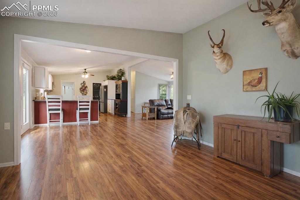 Image 16 of 45: Living Room