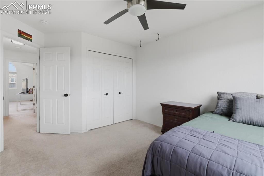 Image 39 of 49: Bedroom