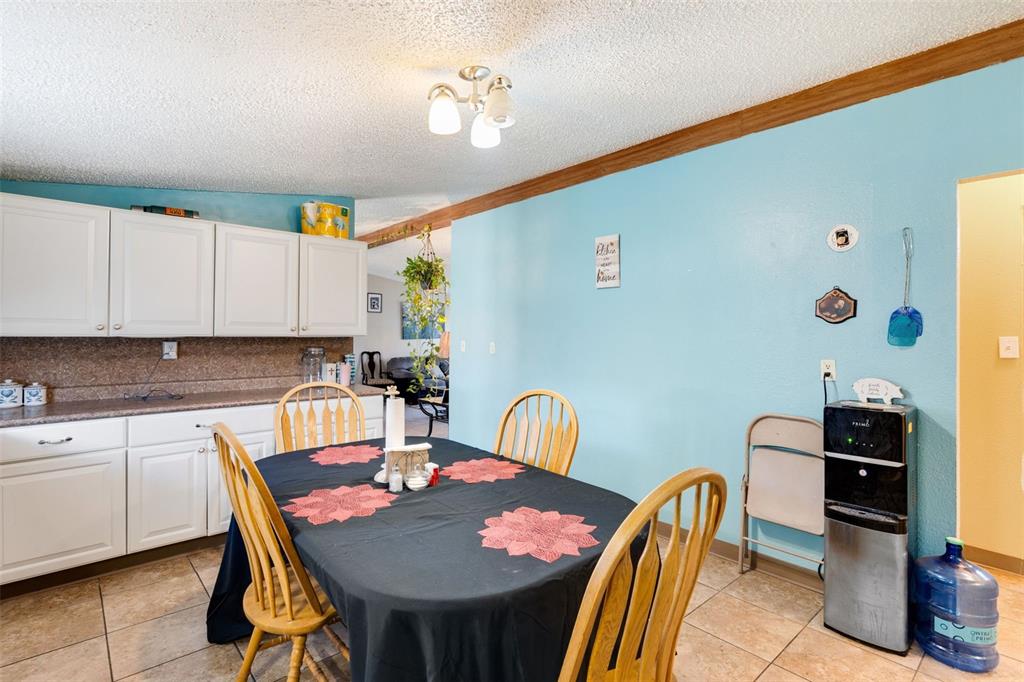 Image 10 of 25: No Description Available