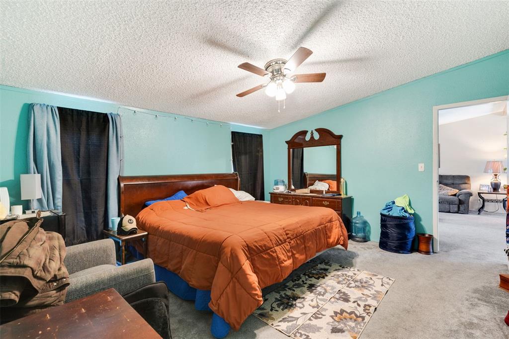 Image 16 of 25: No Description Available