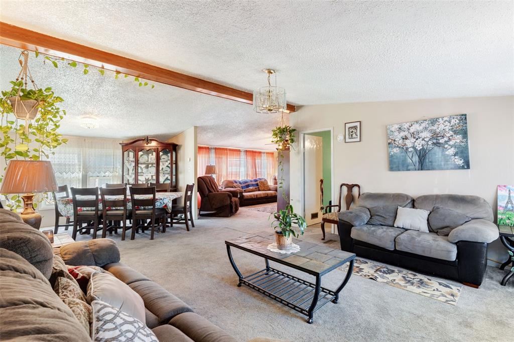 Image 5 of 25: No Description Available