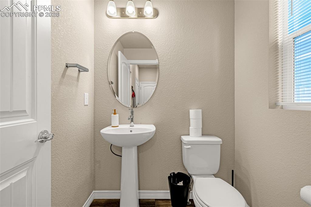 Image 9 of 42: Bathroom