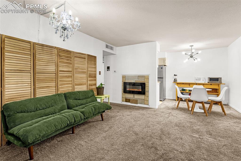 Image 3 of 12: Living Room