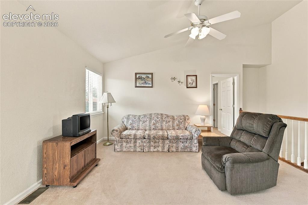 Image 16 of 41: Living Room