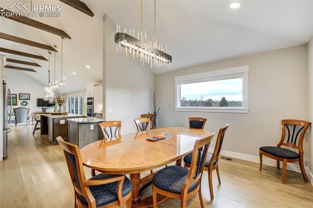 Image 22 of 50: Dining Room