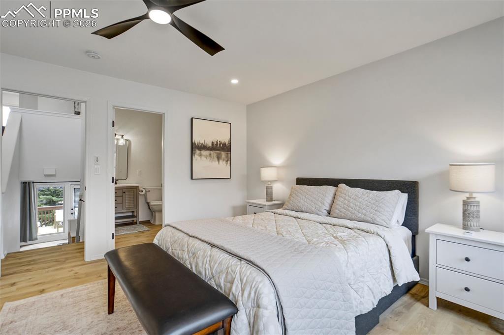 Image 17 of 39: First bedroom with an attached Jack-&-Jill bathroom. 