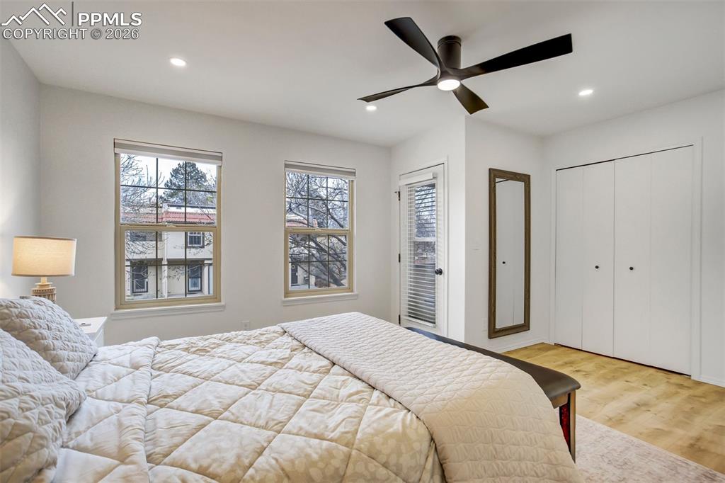 Image 19 of 39: From floor to ceiling, it