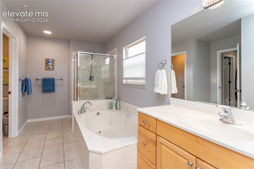 Image 20 of 44: Master Bathroom