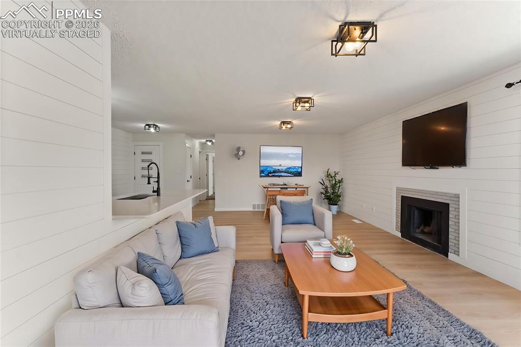 Image 4 of 16: Living area - Virtually Staged