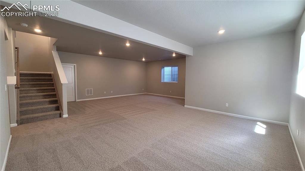 Image 27 of 38: Family Room