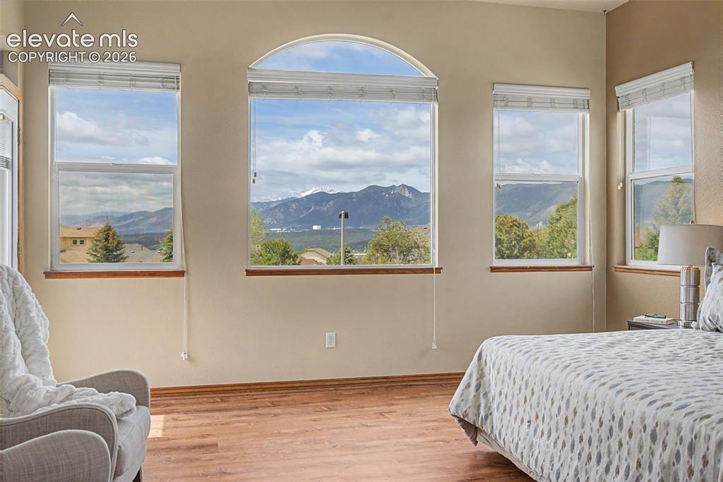 Image 22 of 50: Large windows showcasing the views