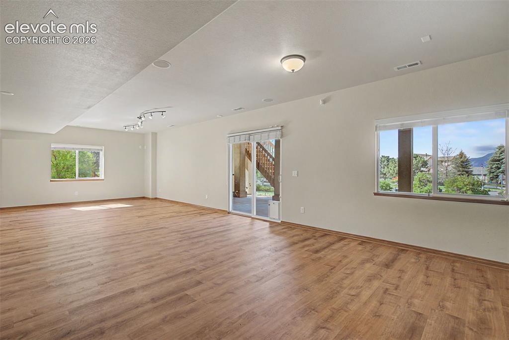 Image 36 of 50: Family room with views!