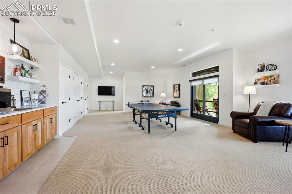 Image 36 of 50: Game Room