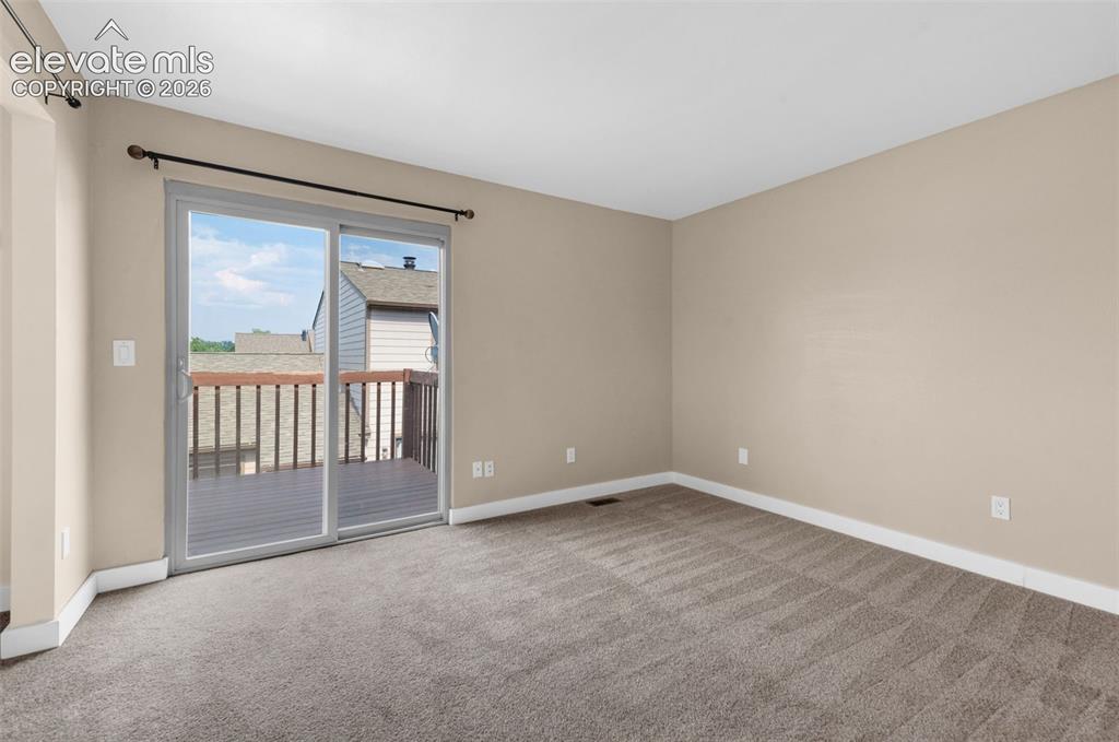 Image 16 of 36: Dining Room
