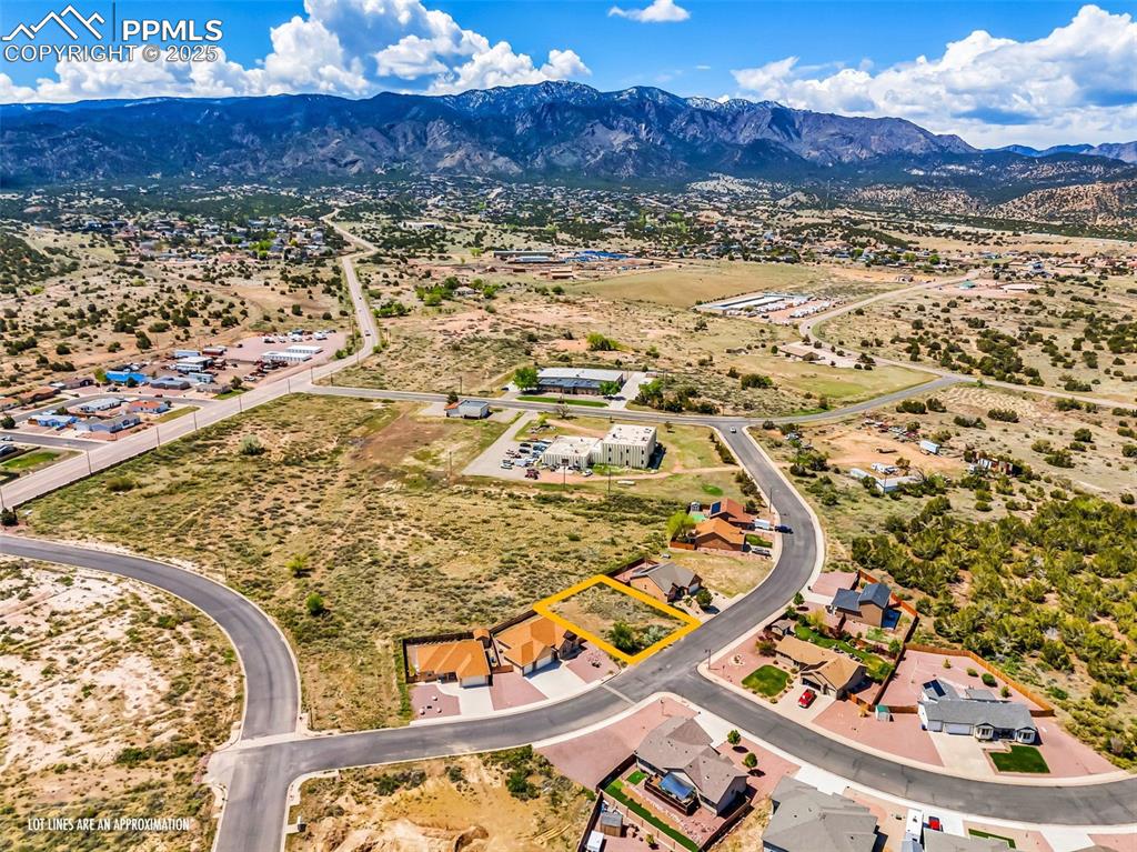 Image 4 of 5: Property Lines are approximate and not a survey