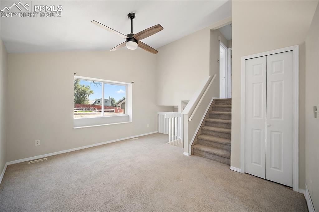 Image 7 of 33: Living Room