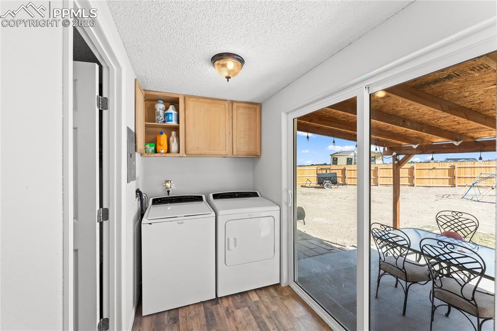 Image 12 of 29: Laundry