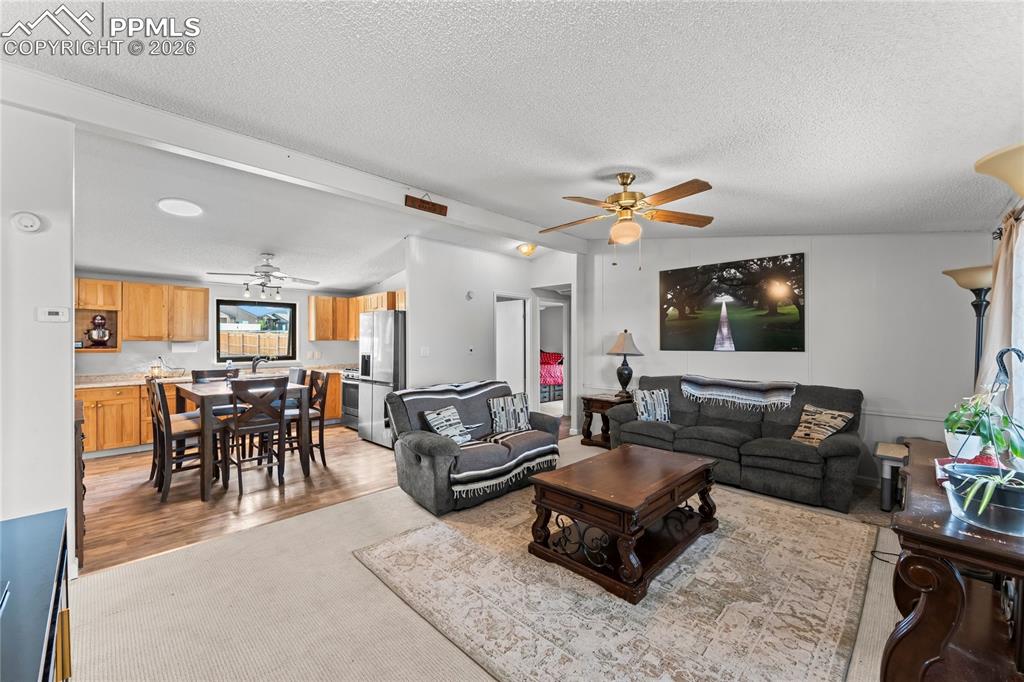 Image 4 of 29: Living Room